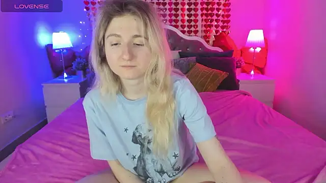 CamillaDreamer online show from 02/22/26, 09:24