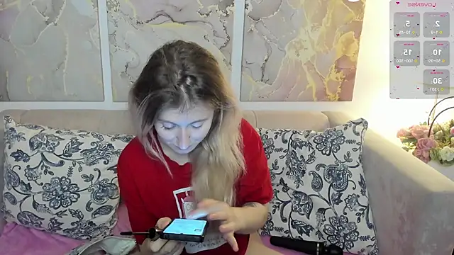 Snapshot of CamillaDreamer chatting on 05/20/26, 10:54 CamillaDreamer online show from 05/20/26, 10:54