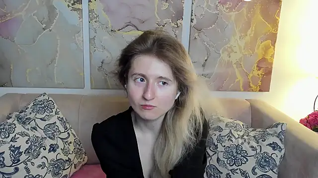 Snapshot of CamillaDreamer chatting on 05/29/26, 11:41 CamillaDreamer online show from 05/29/26, 11:41