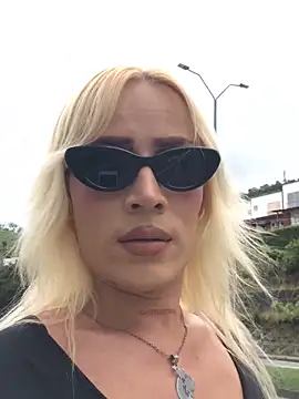 alexawinterrr online show from 10/11/25, 04:49