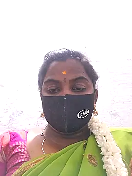 Snapshot of Tamil_Hot_Sindhu chatting on 10/03/25, 05:21 Tamil Hot Sindhu online show from 10/03/25, 05:21