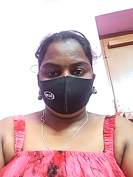 Snapshot of Tamil_Hot_Sindhu chatting on 10/11/25, 07:29 Tamil Hot Sindhu online show from 10/11/25, 07:29