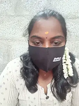 Snapshot of Tamil_Hot_Sindhu chatting on 06/03/26, 05:18 Tamil Hot Sindhu online show from 06/03/26, 05:18