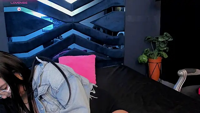 Valka Ross online show from 11/13/25, 11:47