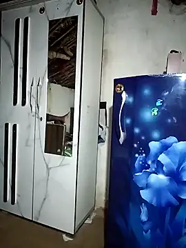 Lona2525 online show from 11/02/25, 06:43