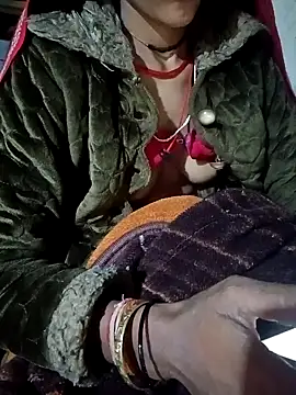 Lona2525 online show from 12/18/25, 06:36