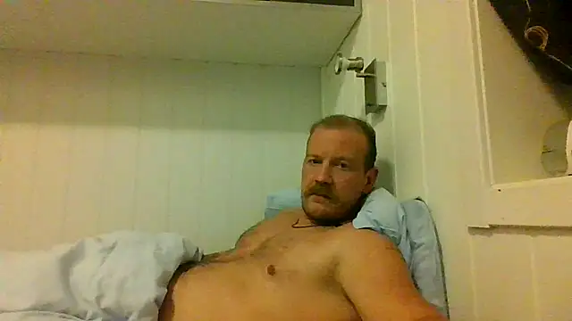 Snapshot of Real_viking chatting on 10/01/25, 08:59 Real viking online show from 10/01/25, 08:59