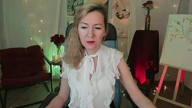 DonnaSmitth online show from 03/11/26, 06:36