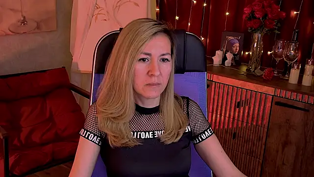 DonnaSmitth online show from 04/15/26, 07:10