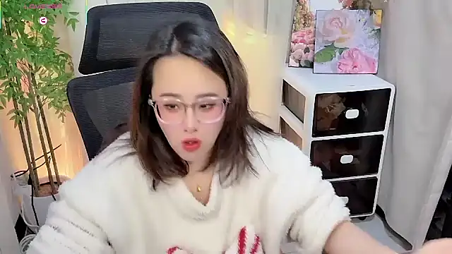 NEWONETO online show from 02/16/26, 07:43