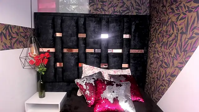 Issa Milf   online show from 01/19/26, 02:21