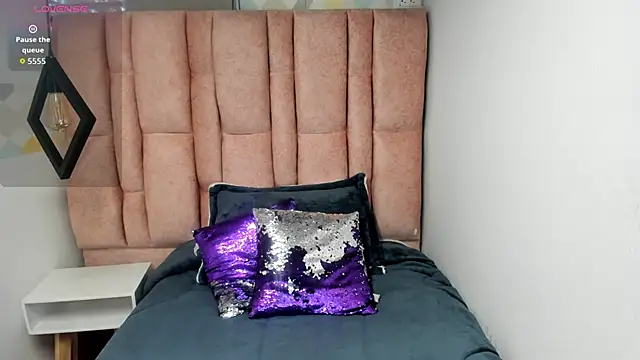 Issa Milf   online show from 02/19/26, 02:13