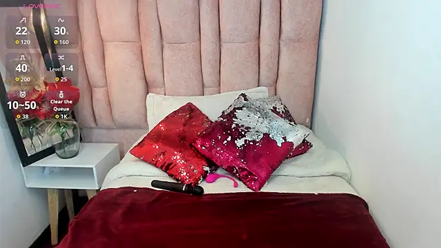 Snapshot of Issa_Milf__ chatting on 07/02/26, 01:28 Issa Milf online show from 07/02/26, 01:28