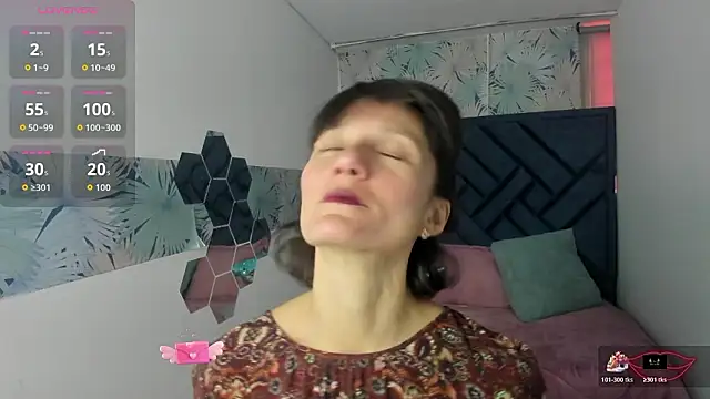 Valery More   online show from 02/15/26, 03:09