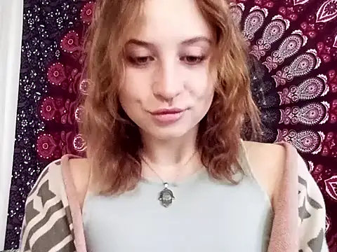 Snapshot of AdalynKiss chatting on 10/02/25, 06:20 AdalynKiss online show from 10/02/25, 06:20