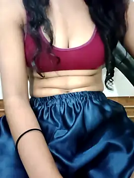 Snapshot of Meenu_rani6 chatting on 10/03/25, 06:49 Meenu rani6 online show from 10/03/25, 06:49