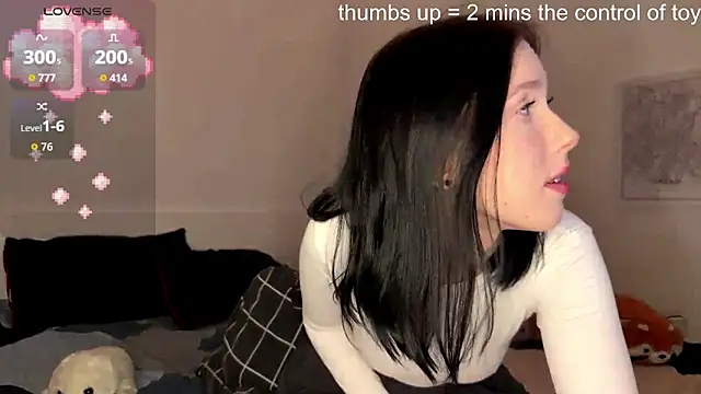 KayaNorth online show from 02/15/26, 04:03