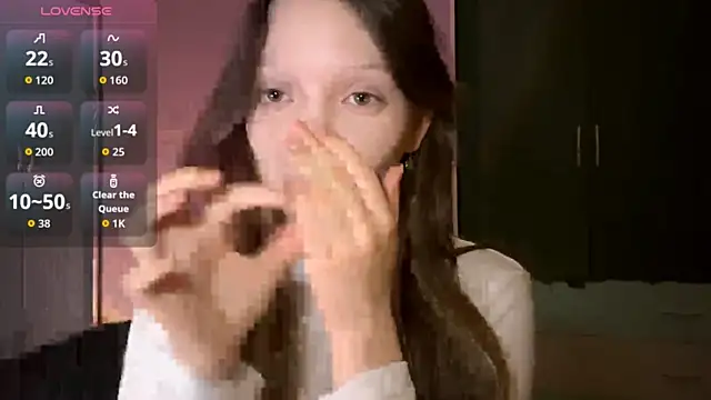 EmiIyKitty online show from 02/17/26, 07:20