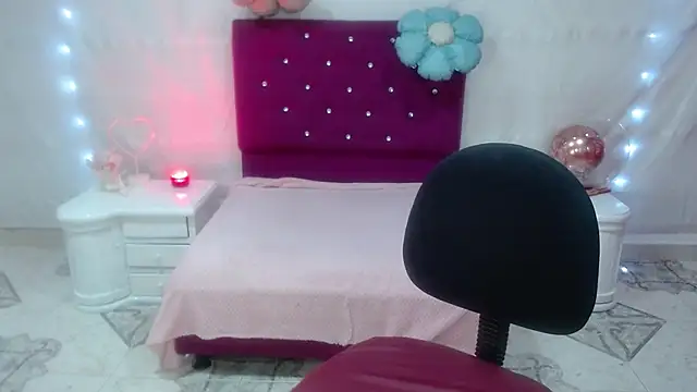 SaharaJohson online show from 10/11/25, 03:39