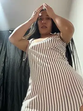 Snapshot of Amelia_Rivas chatting on 06/15/26, 02:03 Amelia Rivas online show from 06/15/26, 02:03