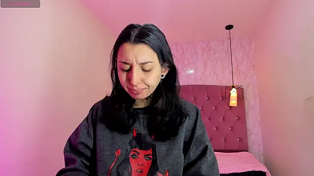 Iris  77 online show from 01/07/26, 12:07