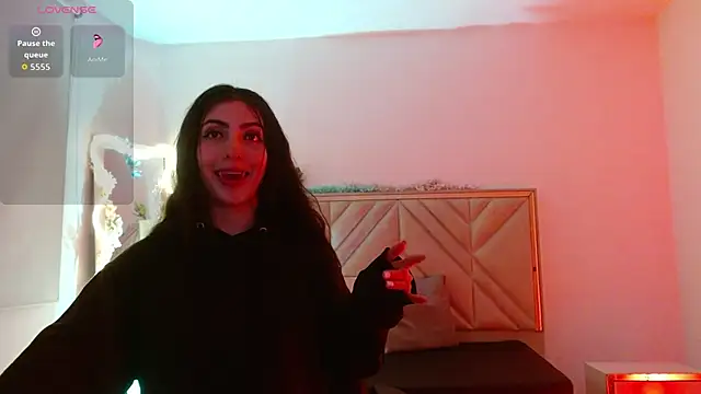 Ixchel tay online show from 11/14/25, 03:38