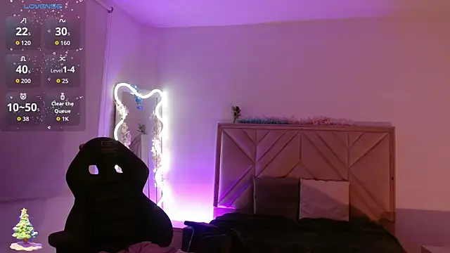 Ixchel tay online show from 11/17/25, 03:34