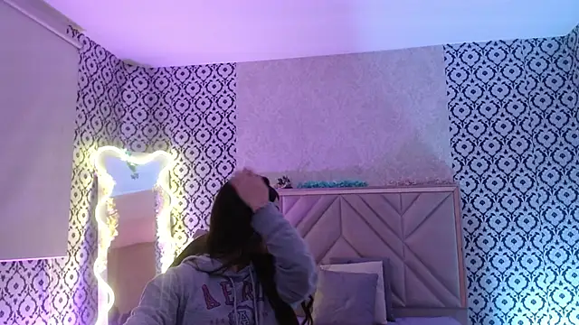 Ixchel tay online show from 01/08/26, 03:09