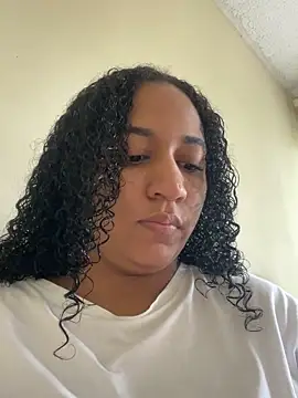 Snapshot of jesicamonroe44 chatting on 10/17/25, 12:52 jesicamonroe44 online show from 10/17/25, 12:52