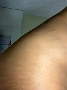 Snapshot of jesicamonroe44 chatting on 11/12/25, 12:27 jesicamonroe44 online show from 11/12/25, 12:27