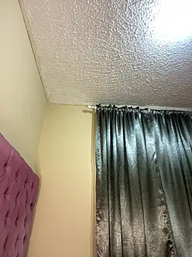 Snapshot of jesicamonroe44 chatting on 01/10/26, 12:51 jesicamonroe44 online show from 01/10/26, 12:51