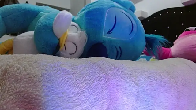 luna hawks online show from 02/07/26, 06:33