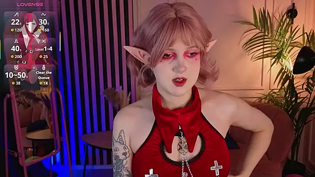 luna son online show from 12/03/25, 06:10