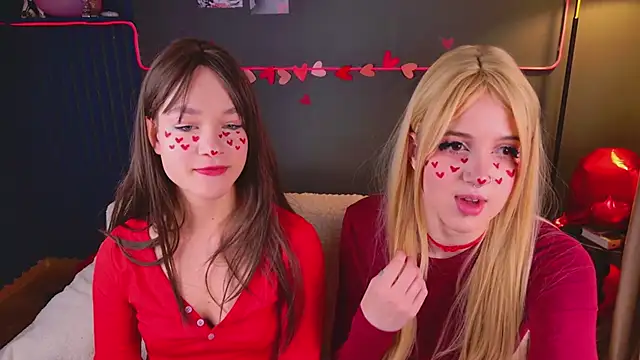 luna son online show from 02/14/26, 06:59