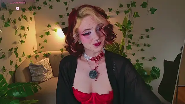 luna son online show from 07/14/26, 10:26