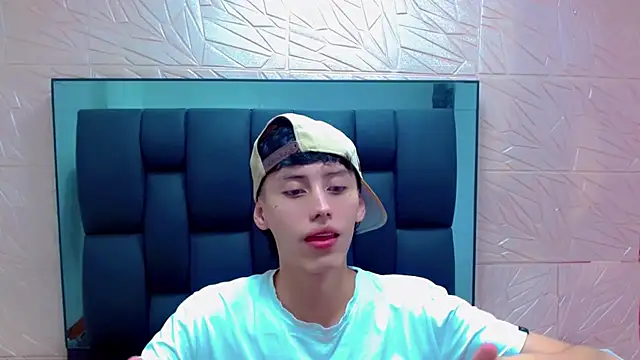 Snapshot of thaigo_twink38 chatting on 02/04/26, 07:14 thaigo twink38 online show from 02/04/26, 07:14