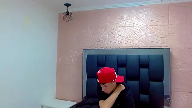 Snapshot of thaigo_twink38 chatting on 02/10/26, 05:44 thaigo twink38 online show from 02/10/26, 05:44