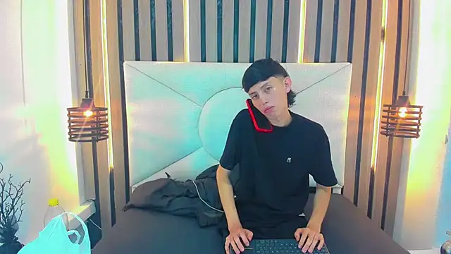 Snapshot of thaigo_twink38 chatting on 04/17/26, 04:26 thaigo twink38 online show from 04/17/26, 04:26