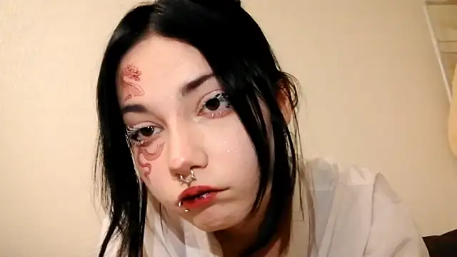 Beeping Creature online show from 10/15/25, 03:45