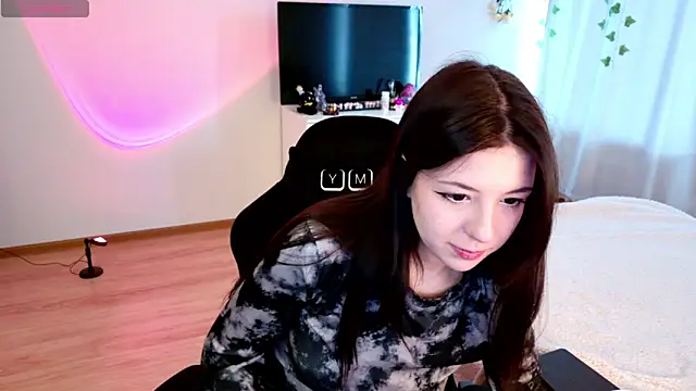 Azaliya Haze online show from 03/25/26, 07:36