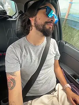 maximusdominus26 online show from 12/19/25, 03:30