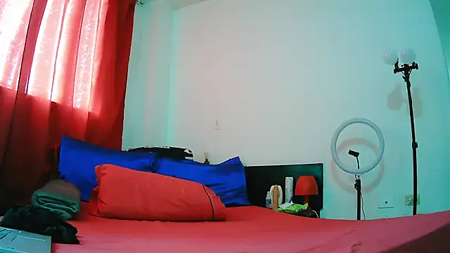 MissAsly online show from 11/28/25, 02:09