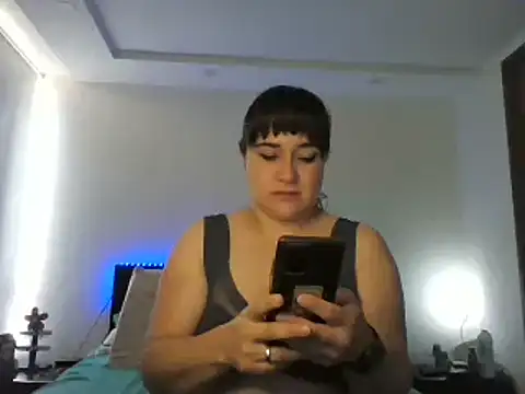 Snapshot of Mundodeplacer chatting on 10/07/25, 04:48 Mundodeplacer online show from 10/07/25, 04:48