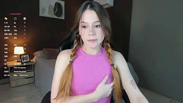 Alexandra-16 online show from 10/13/25, 10:10