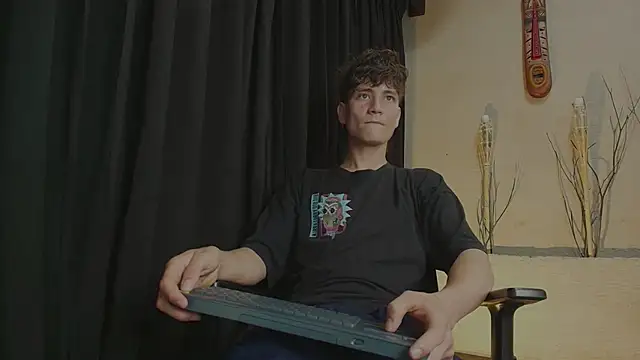 ZackMaye online show from 10/04/25, 03:26