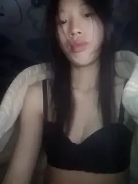 Khanhu xx online show from 11/19/25, 04:23