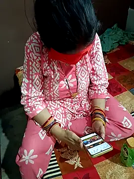 Hot  bhabhi 99 online show from 10/04/25, 07:50