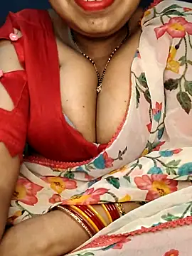 Snapshot of Hot__bhabhi_99 chatting on 06/15/26, 03:53 Hot bhabhi 99 online show from 06/15/26, 03:53
