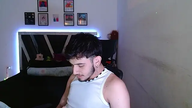 Sebasxxl12 online show from 12/21/25, 05:03