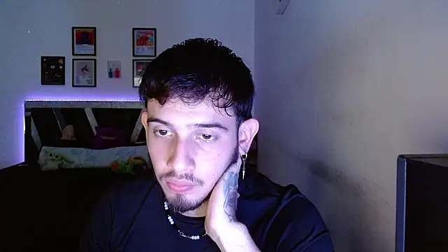 Sebasxxl12 online show from 02/11/26, 05:34